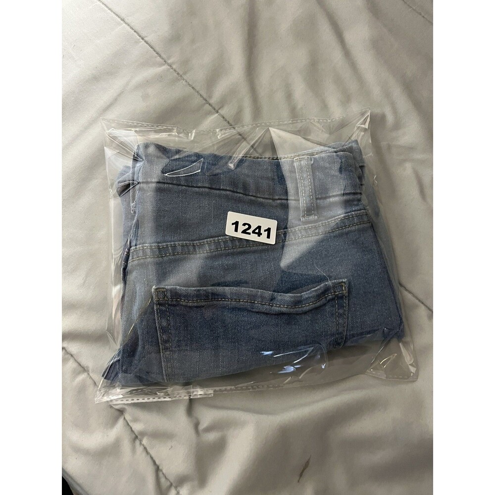 No Boundaries Women's Junior Size 11 Blue Denim Jean Shorts Cuffed - Picture 6 of 7